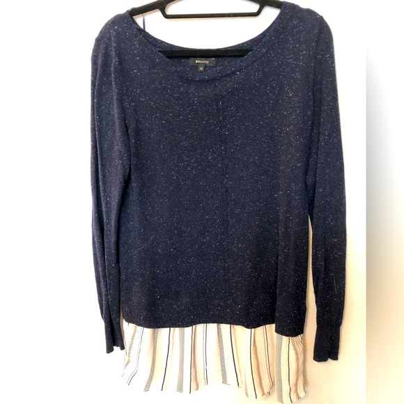 Fooler sweater from RW&CO. Size: S. Colour: Dark Blue with white fooler at hem - Picture 2 of 7